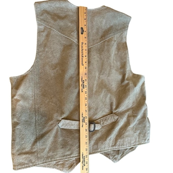 Men's Moon Shine Brad Paisley Tan Suede Vest - Picture 3 of 14